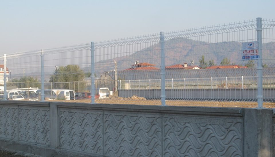 Tarla Bahçe Arazi Çevirme Teli Çit Çekme 0532 785 1225 Atlantik Tel Fabrikası Fethiye (2)