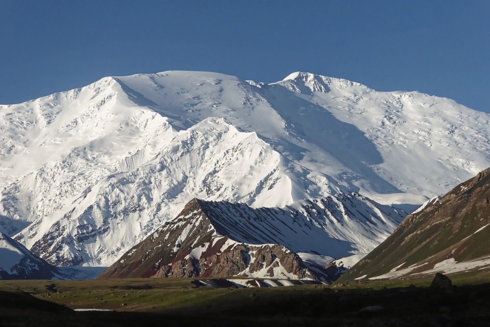 Kirghizistan Montagne Paesaggio Natura Nuvole
