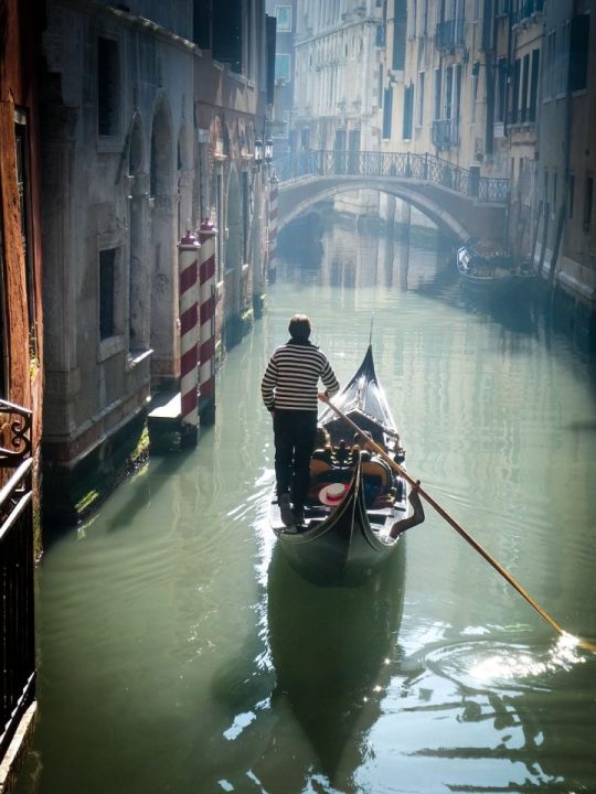 Góndola Venecia Italia Canal Romántico Italiano