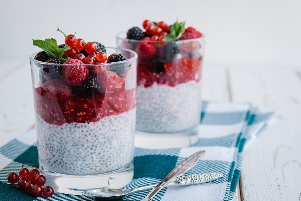 Bayas Postre Saludable Nutrición Mora Desayuno