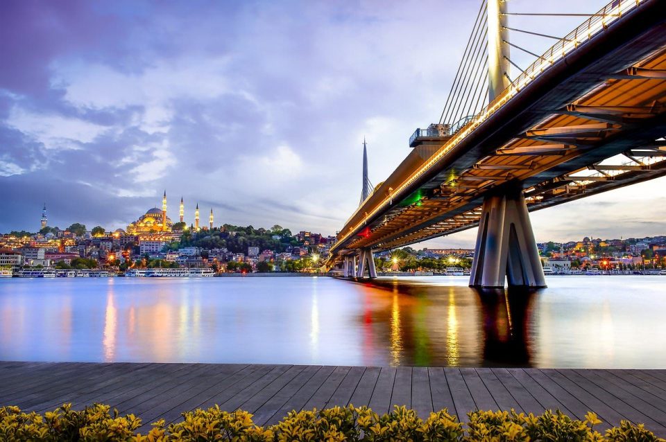 Istambul Ponte Cidade Rio Agua Reflexão
