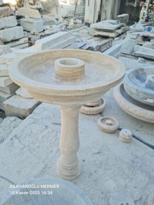 beyaz fıskiye, ucuz fıskiye, havuz fıskiyesi, teras fıskiyesi, fıskiye, balkon Fiskiyesi, Mermer Fıskiye, Mermer Salon Fıskiyesi, Mermer Bahçe Fıskiyesi, Havuz Fıskiyesi