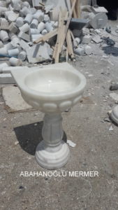 banyo lavabosu modelleri em-058 ölçüleri : 50x42x85 cm fiyatı : 750 tl