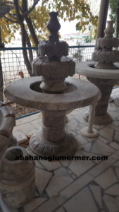 bahçe fıskiyesi mermer