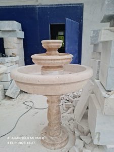mermer tas fıskiye, mermer toplu fiskeye, islemeli mermer fiskiye, mermer süs havuzu fıskiyesi, mermer sebil, lobi fıskiye, mermer fıskiye, havuz fıskiyesi, mermerden havuz fıskiyesi, mermerden bahçe fıskiyesi, cami fıskiyesi, cami mermer fıskiye leri