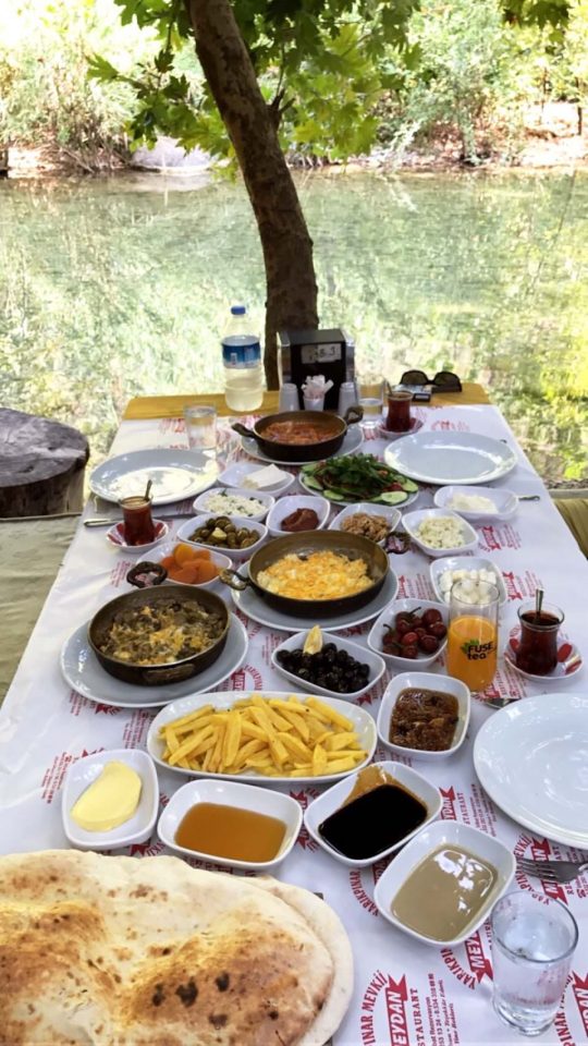 Kemer Turistik Yerler - 0532 253 1324 - Yarıkpınar Meydan Restaurant
