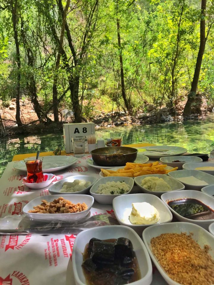 Kemer Kahvaltı Mekanı - 0532 253 1324 - Yarıkpınar Meydan Restaurant