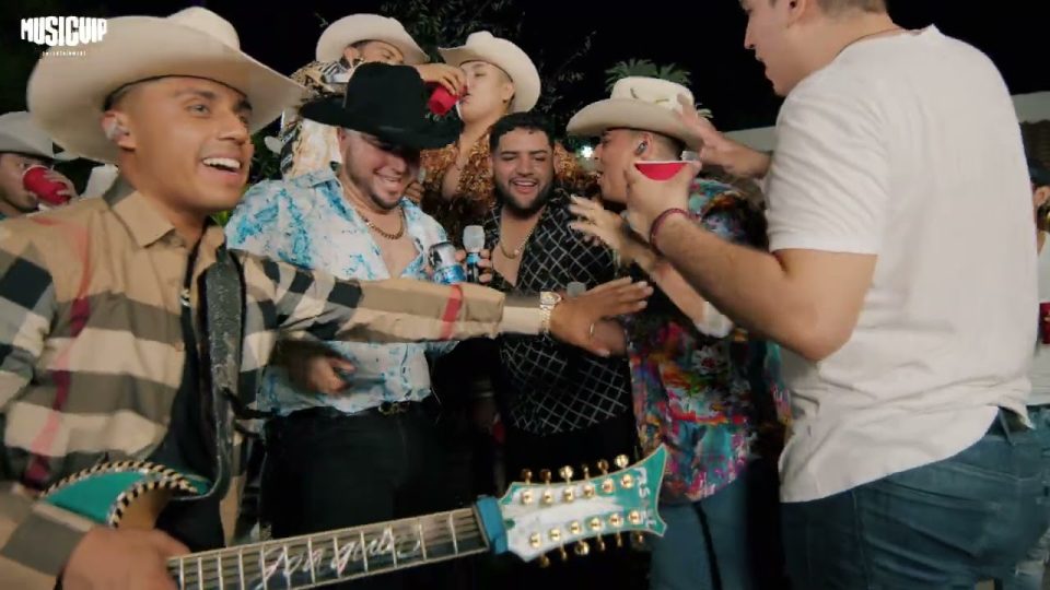 Grupo Firme - Ya Superame