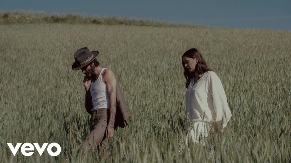 Leiva, Nina de Juan - Blancos Fáciles