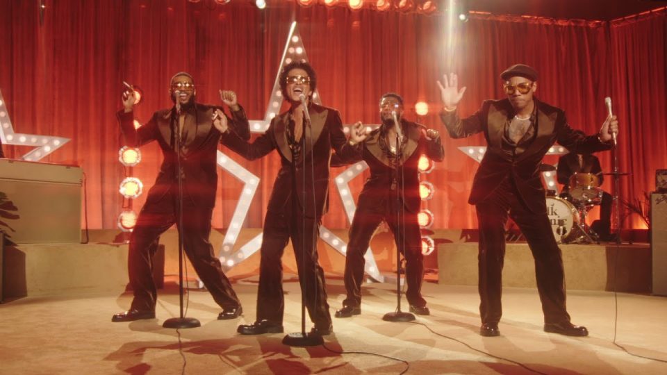 Bruno Mars, Anderson .Paak, Silk Sonic - Smokin Out The Window Lyrics