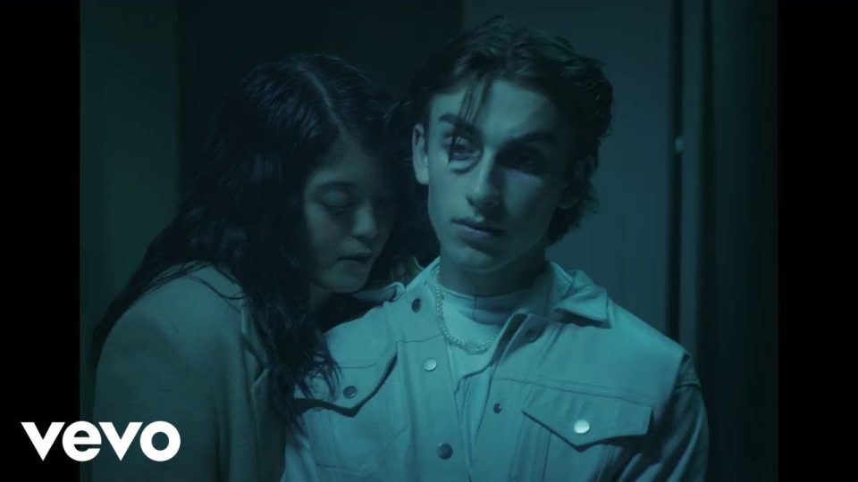 Johnny Orlando - You're Just Drunk Lyrics