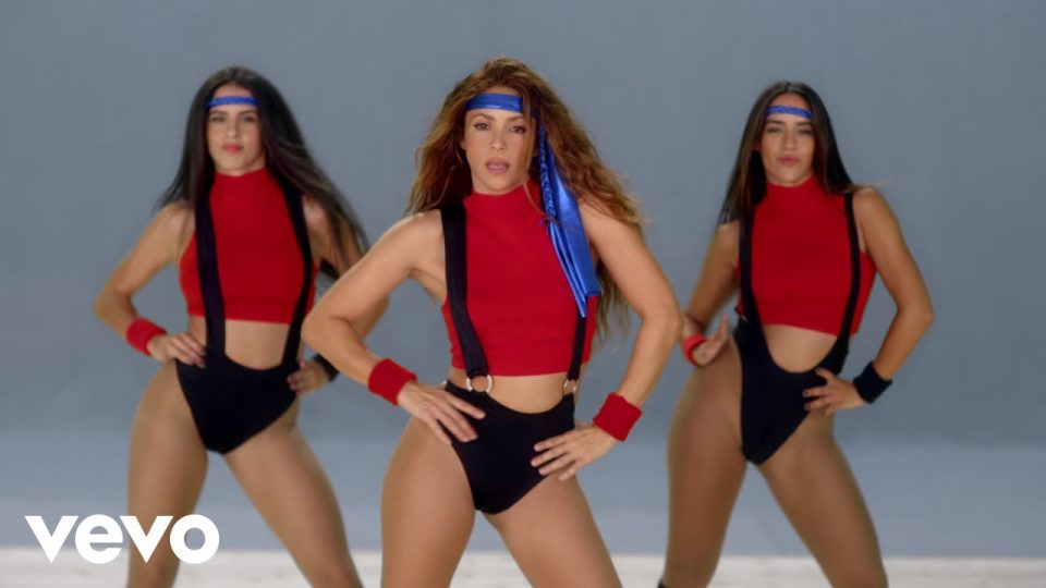 Black Eyed Peas, Shakira - GIRL LIKE ME LYRICS